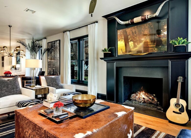 Immaculately Restored Historic Home in the Heart of Austin - Austin, Texas