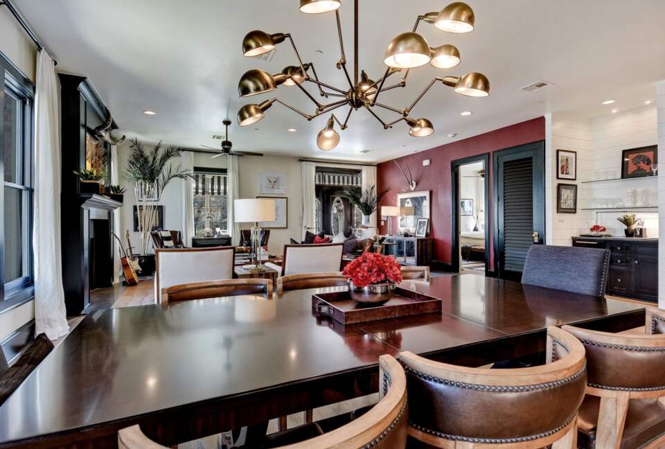 Immaculately Restored Historic Home in the Heart of Austin - Austin, Texas