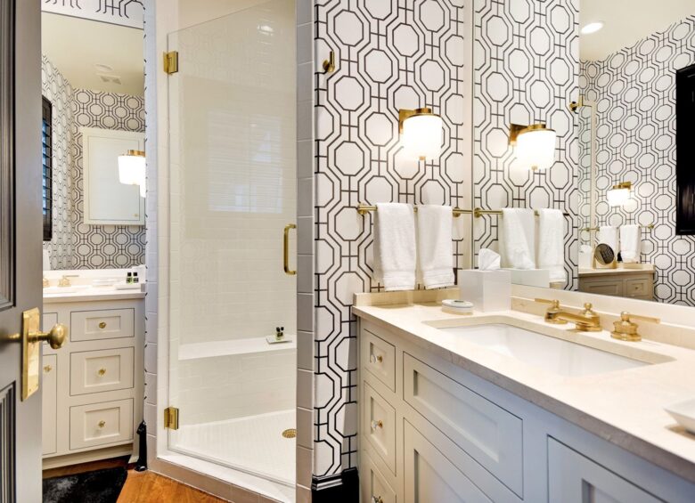 Immaculately Restored Historic Home in the Heart of Austin - Austin, Texas