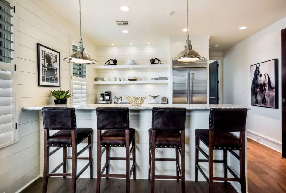 Immaculately Restored Historic Home in the Heart of Austin - Austin, Texas