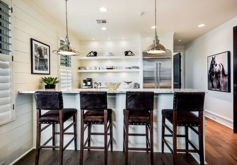 Immaculately Restored Historic Home in the Heart of Austin - Austin, Texas