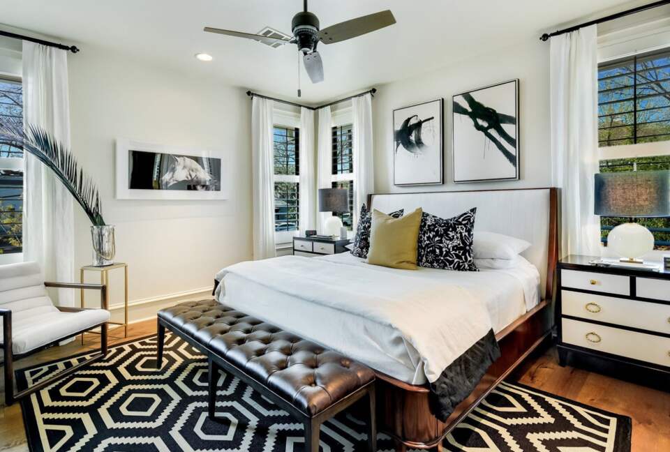 Immaculately Restored Historic Home in the Heart of Austin - Austin, Texas