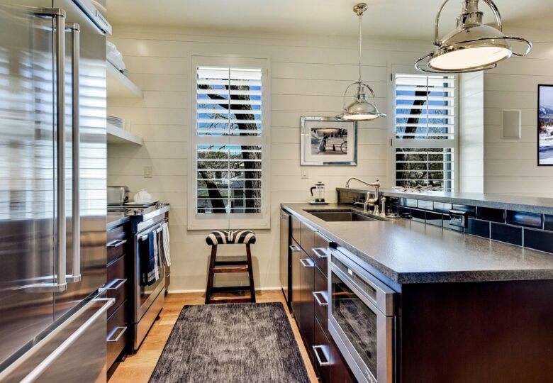 Immaculately Restored Historic Home in the Heart of Austin - Austin, Texas