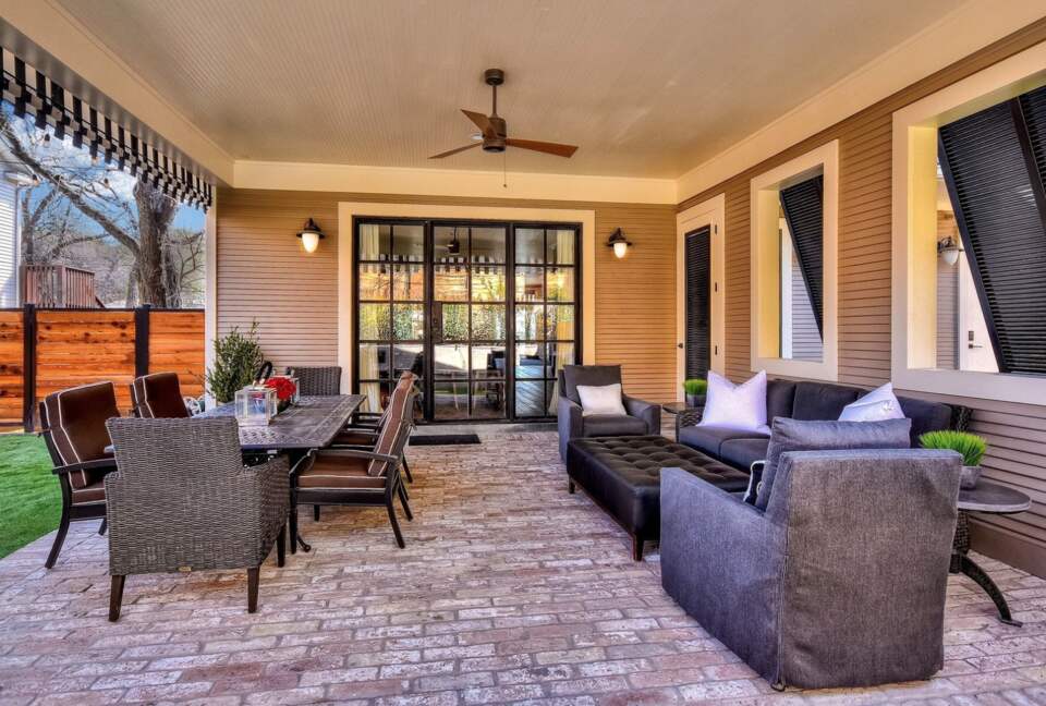 Immaculately Restored Historic Home in the Heart of Austin - Austin, Texas