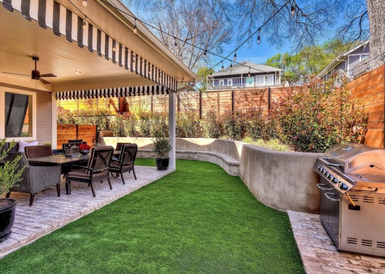 Immaculately Restored Historic Home in the Heart of Austin - Austin, Texas