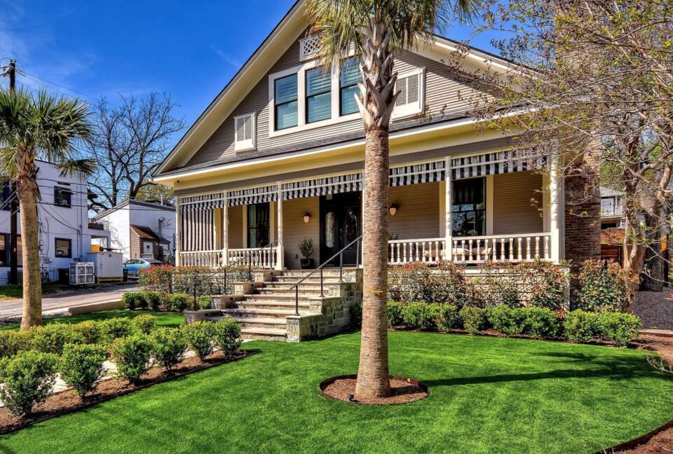 Immaculately Restored Historic Home in the Heart of Austin - Austin, Texas