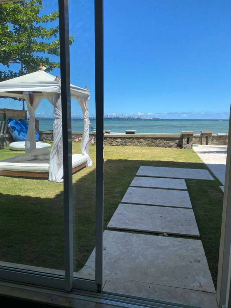 Stunning Beachfront Villa Dantas - Vera Cruz, Brazil