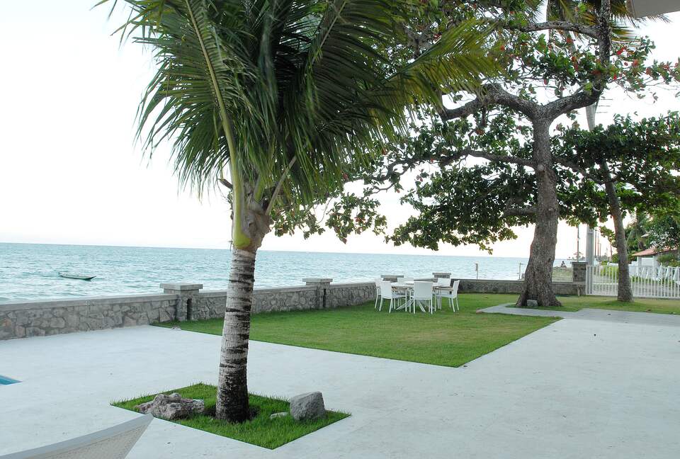 Stunning Beachfront Villa Dantas - Vera Cruz, Brazil