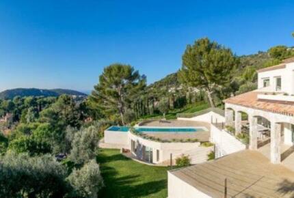 Magic House - Eze, France