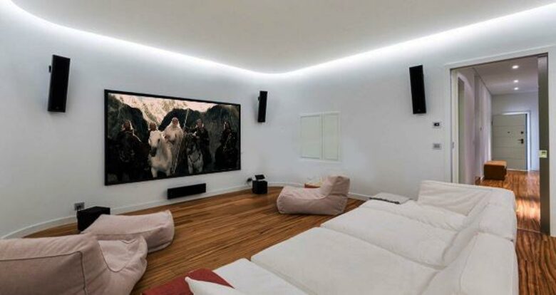 Magic House - Eze, France