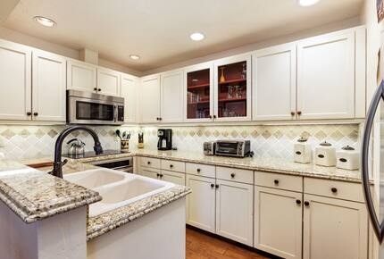 Fasching Haus Luxury Condo - Aspen, Colorado