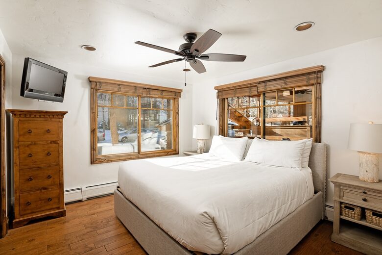Fasching Haus Luxury Condo - Aspen, Colorado