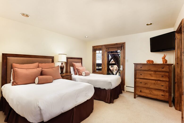 Fasching Haus Luxury Condo - Aspen, Colorado