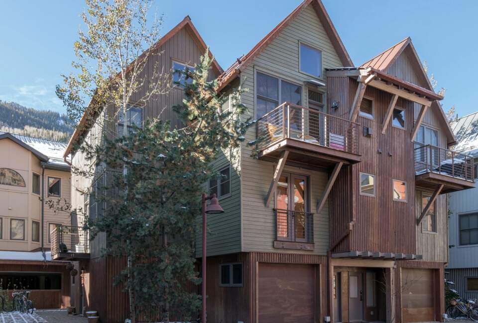 Owl Meadows Condo In The Heart of Telluride - Telluride, Colorado