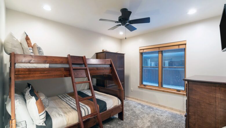 Owl Meadows Condo In The Heart of Telluride - Telluride, Colorado