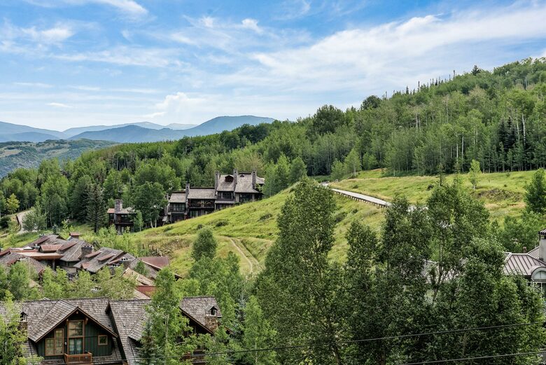 Viceroy Hotel Ski-In/Ski-Out Sanctuary - Snowmass Village, Colorado