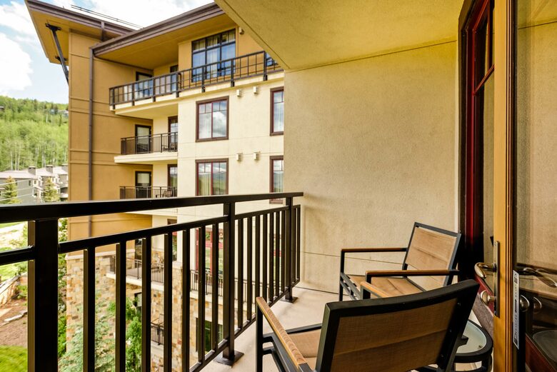 Viceroy Hotel Ski-In/Ski-Out Sanctuary - Snowmass Village, Colorado