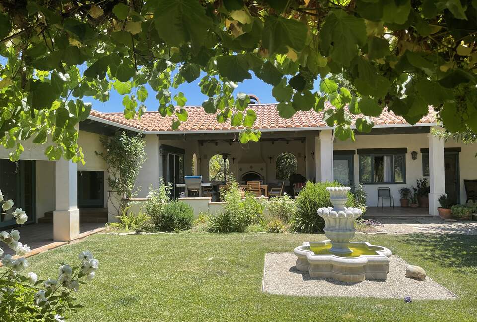 Mediterranean Villa by the Inn - Ojai, California