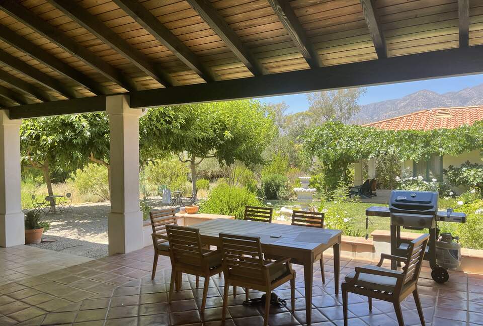 Mediterranean Villa by the Inn - Ojai, California