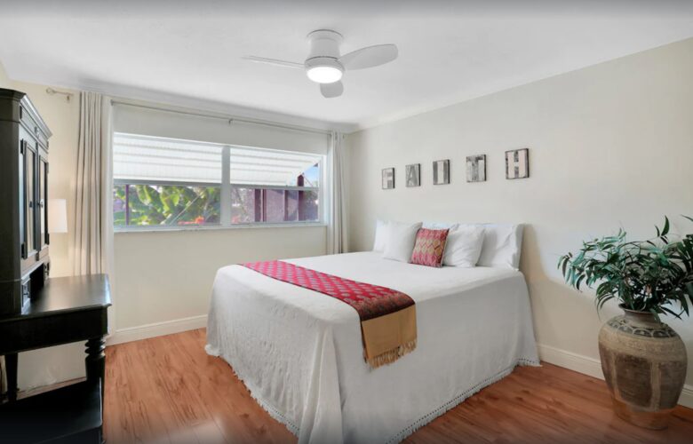 Luxury Cape Coral Yacht Club Villa - Cape Coral, Florida
