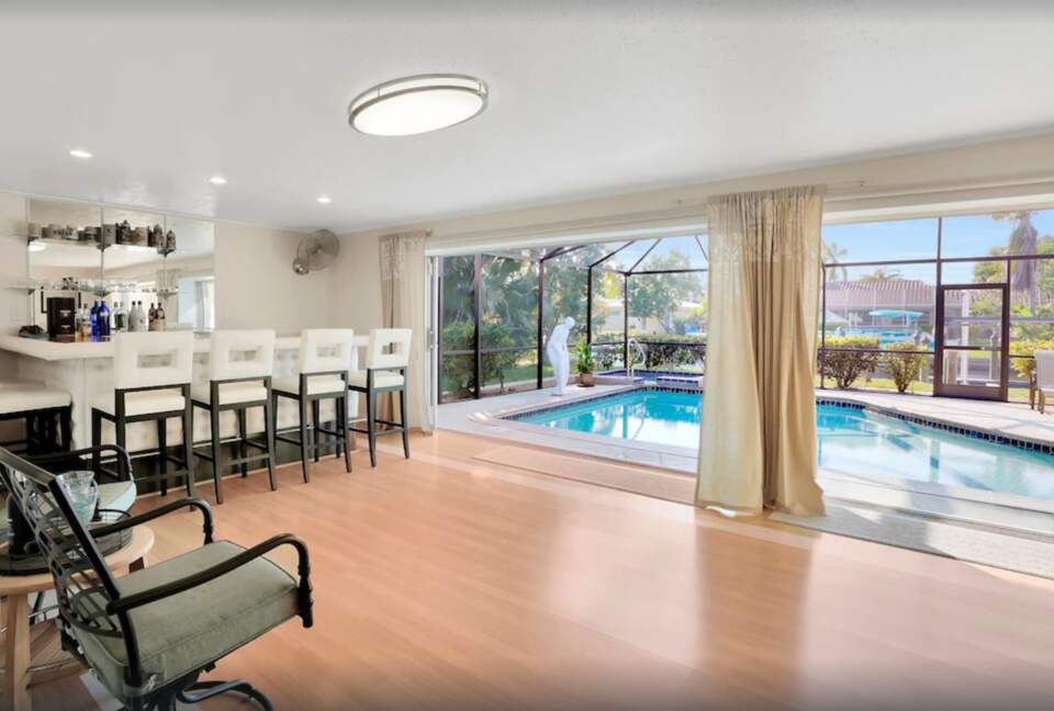Luxury Cape Coral Yacht Club Villa - Cape Coral, Florida