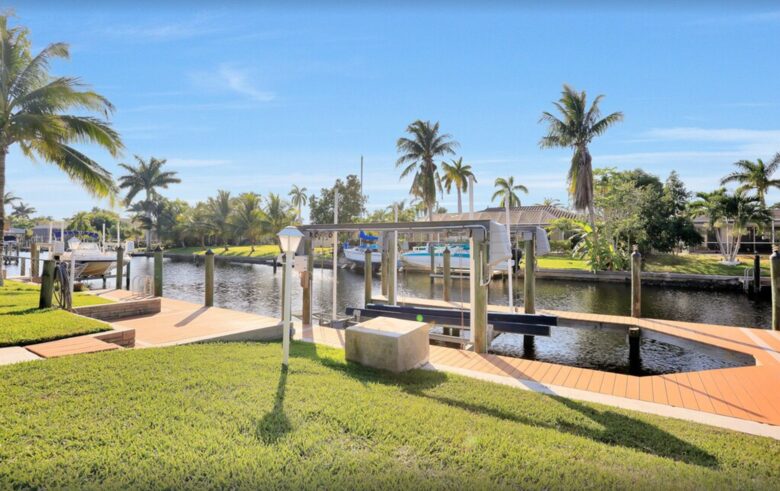 Luxury Cape Coral Yacht Club Villa - Cape Coral, Florida