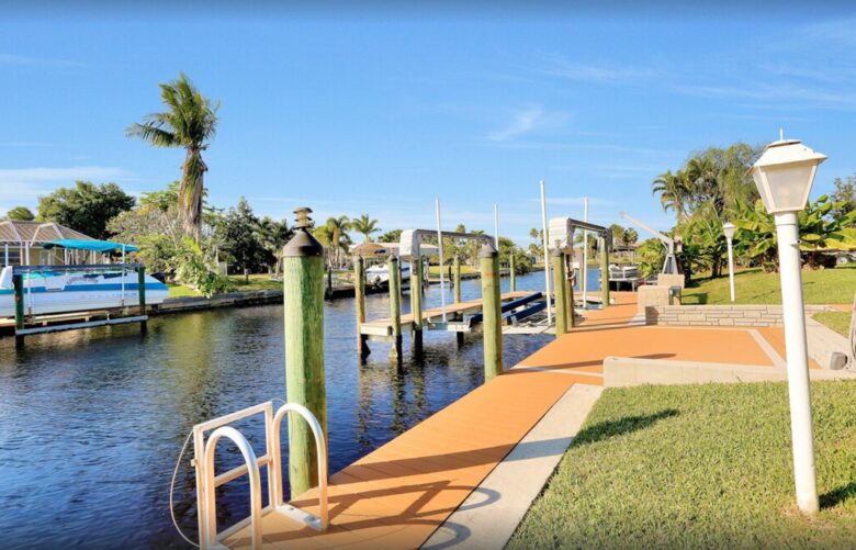 Luxury Cape Coral Yacht Club Villa - Cape Coral, Florida
