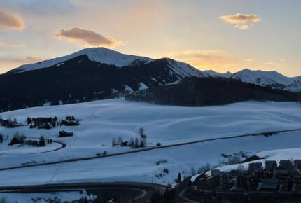 Slope Side Ski-In/Ski-Out Crested Butte Condo - Mt. Crested Butte, Colorado