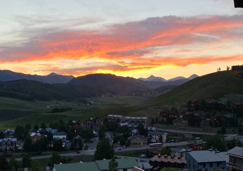 Slope Side Ski-In/Ski-Out Crested Butte Condo - Mt. Crested Butte, Colorado