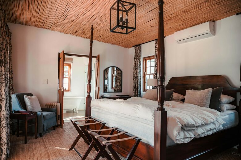 The Penhill Estate (R) - Nuy Valley, South Africa