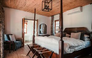 The Penhill Estate (R) - Nuy Valley, South Africa