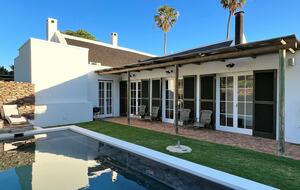 The Penhill Estate (R) - Nuy Valley, South Africa