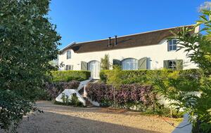 The Penhill Estate (R) - Nuy Valley, South Africa