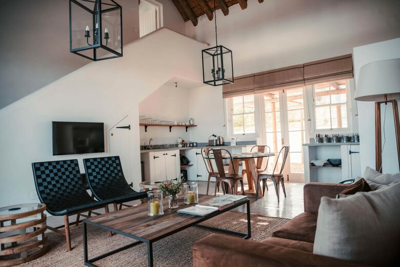 The Penhill Estate (R) - Nuy Valley, South Africa