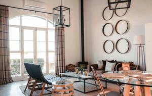 The Penhill Estate (R) - Nuy Valley, South Africa