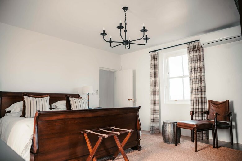 The Penhill Estate (R) - Nuy Valley, South Africa