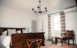 The Penhill Estate (R) - Nuy Valley, South Africa