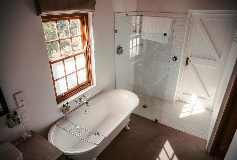 The Penhill Estate (R) - Nuy Valley, South Africa