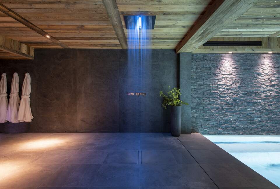 La Maison (R) - Montriond, France