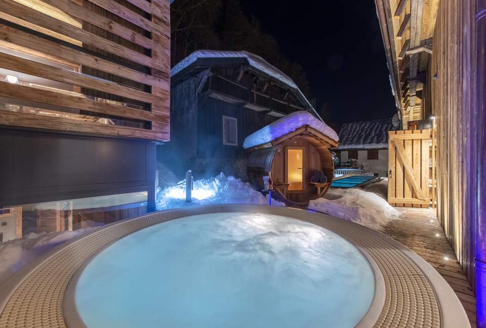 La Maison (R) - Montriond, France