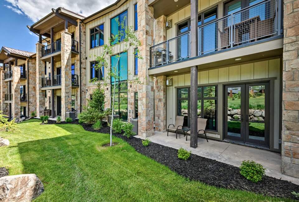 Luxe Park City Condo - Walk To Ski Lift! - Park City, Utah