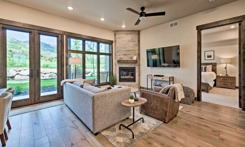 Luxe Park City Condo - Walk To Ski Lift! - Park City, Utah