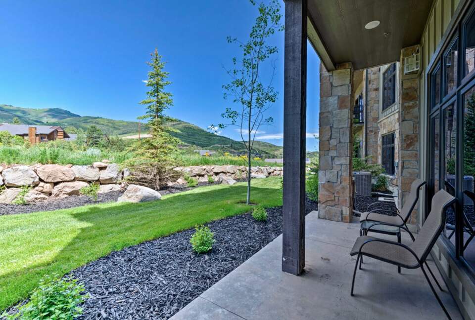 Luxe Park City Condo - Walk To Ski Lift! - Park City, Utah