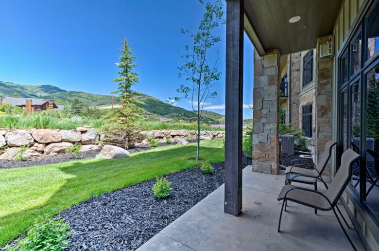 Luxe Park City Condo - Walk To Ski Lift! - Park City, Utah