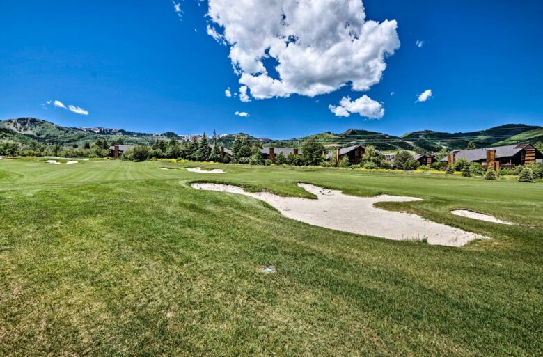 Luxe Park City Condo - Walk To Ski Lift! - Park City, Utah