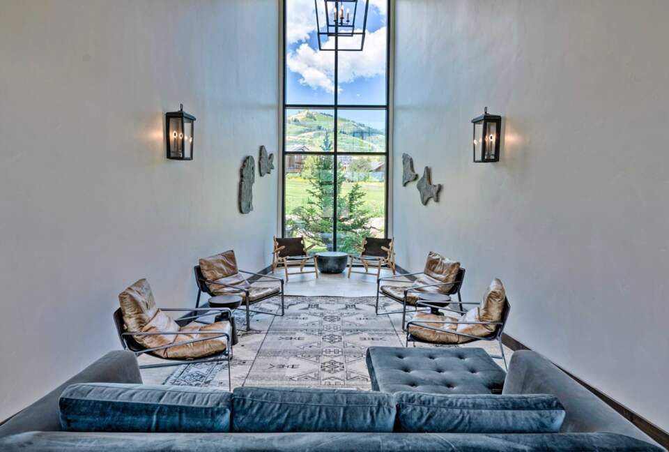 Luxe Park City Condo - Walk To Ski Lift! - Park City, Utah