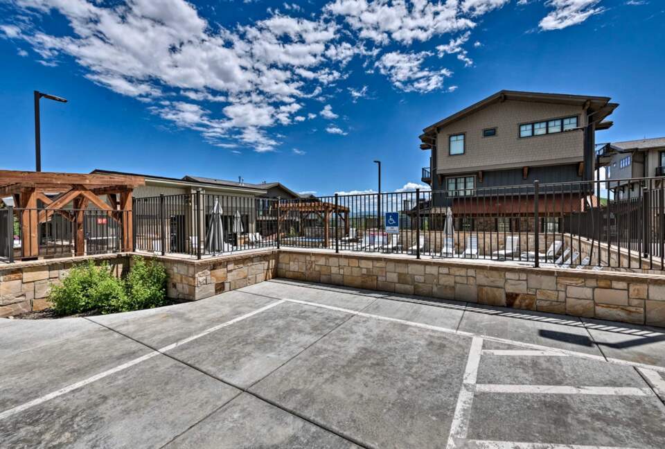 Luxe Park City Condo - Walk To Ski Lift! - Park City, Utah