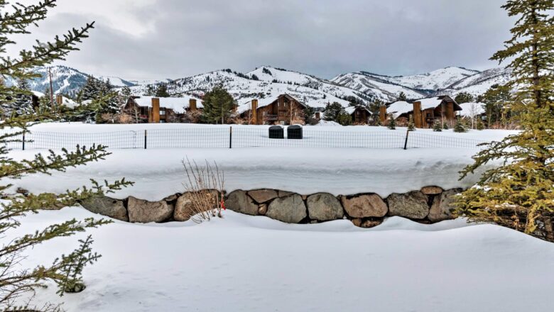 Luxe Park City Condo - Walk To Ski Lift! - Park City, Utah