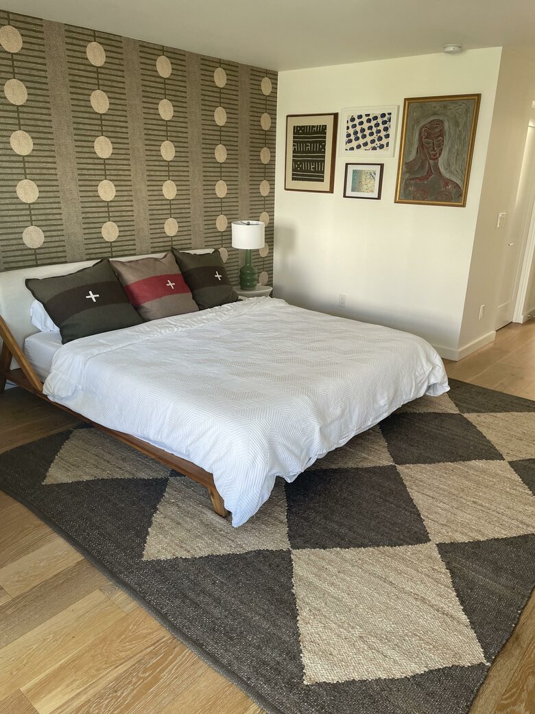 Modern Beach House Steps from the Sand - Marina Del Rey, California