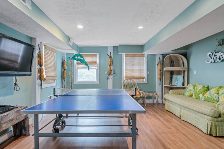 Fairwinds Oceanfront Escape - Caswell Beach, North Carolina